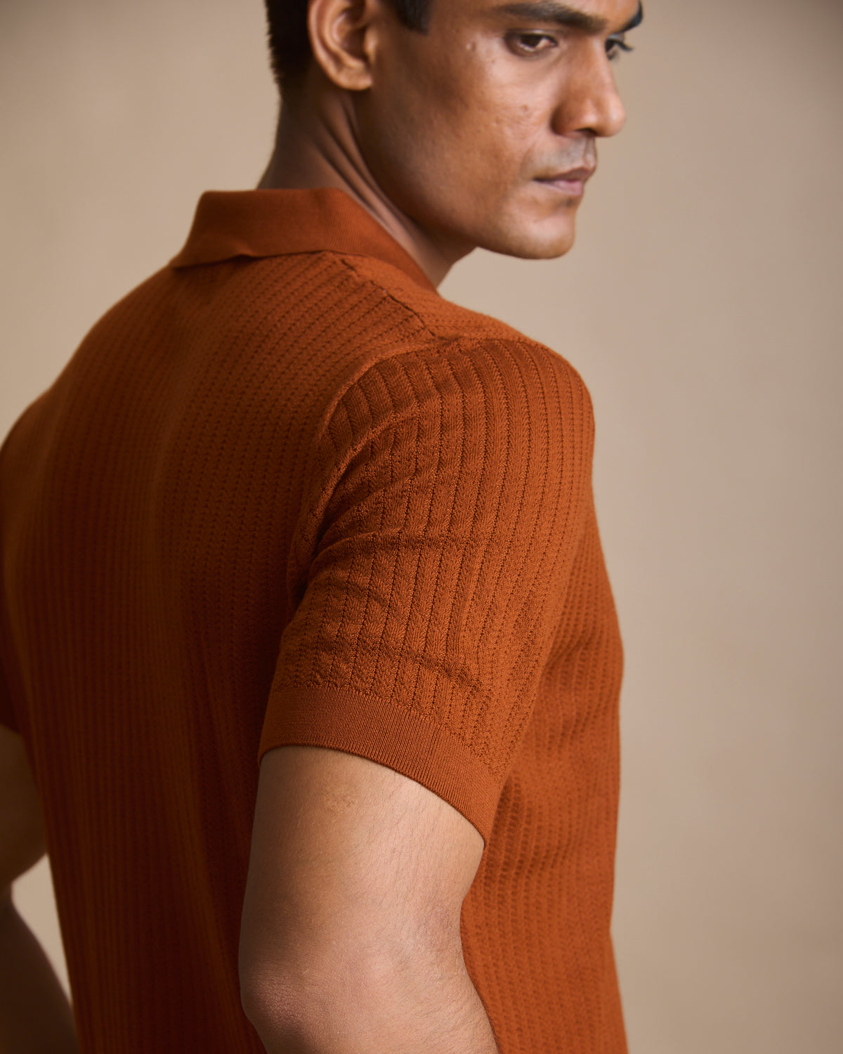 Brick red vertical textured knit polo in 100% Australian merino (view 8) | House of 6