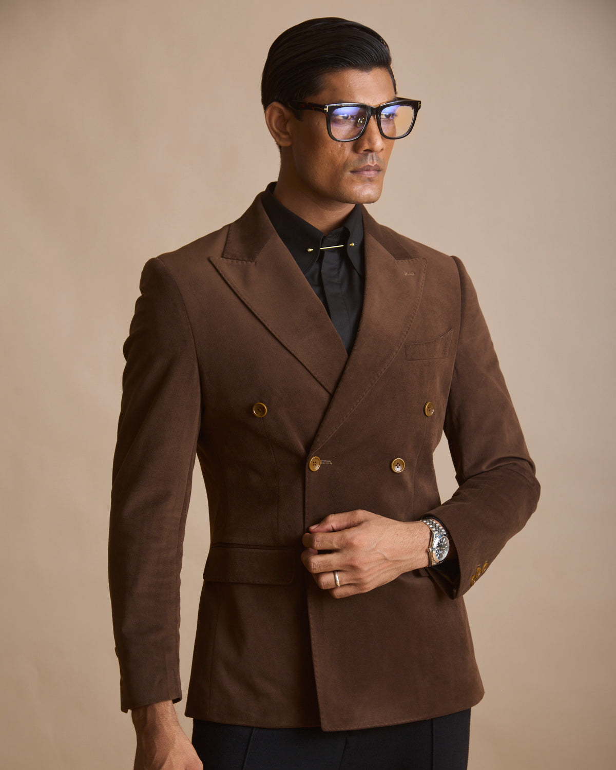 Cigar brown double-breasted country sport blazer in Italian suede (view 3) | House of 6