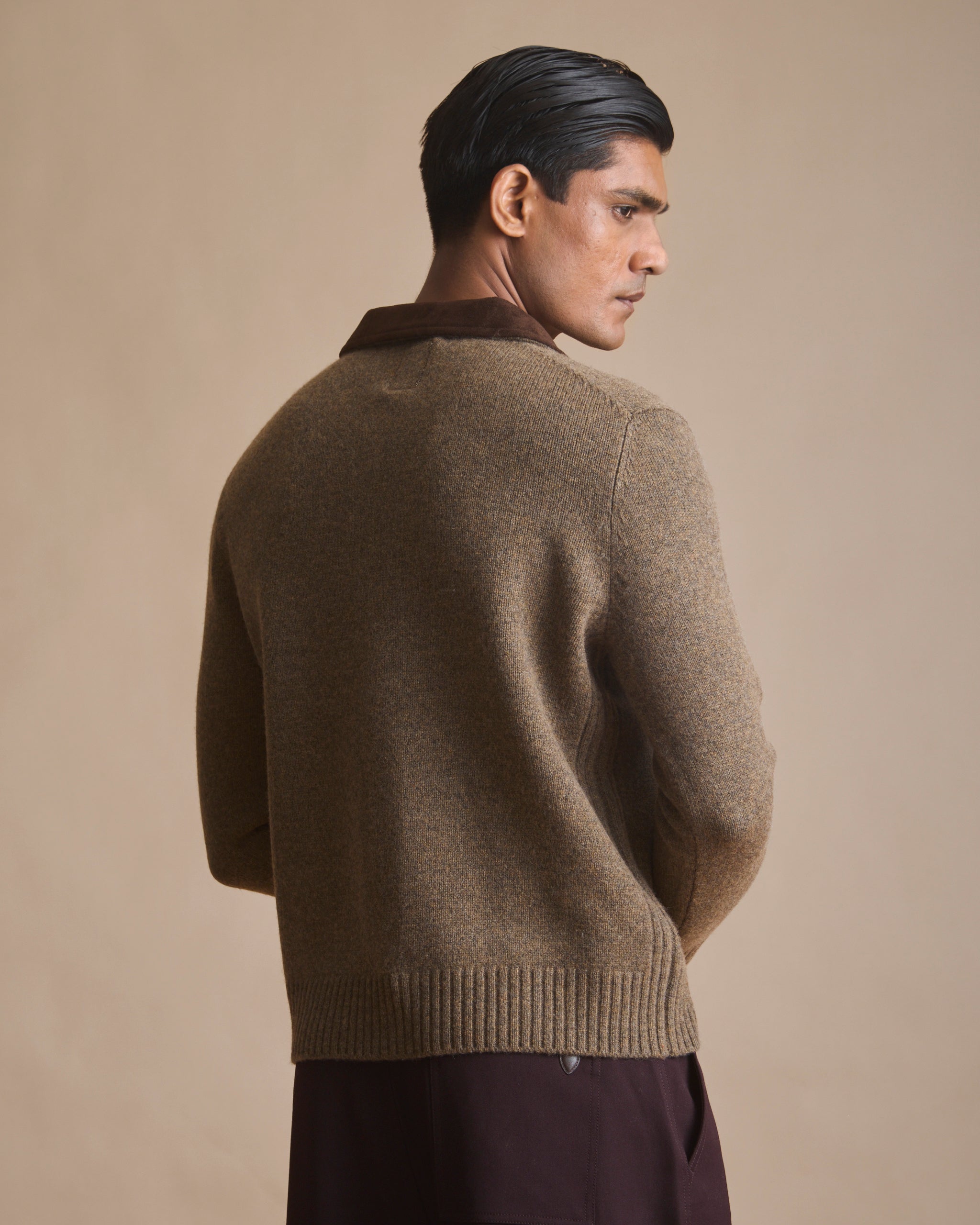 Deep chocolate shirt-collar knit cardigan jacket in 90% merino, 10% cashmere | House of 6