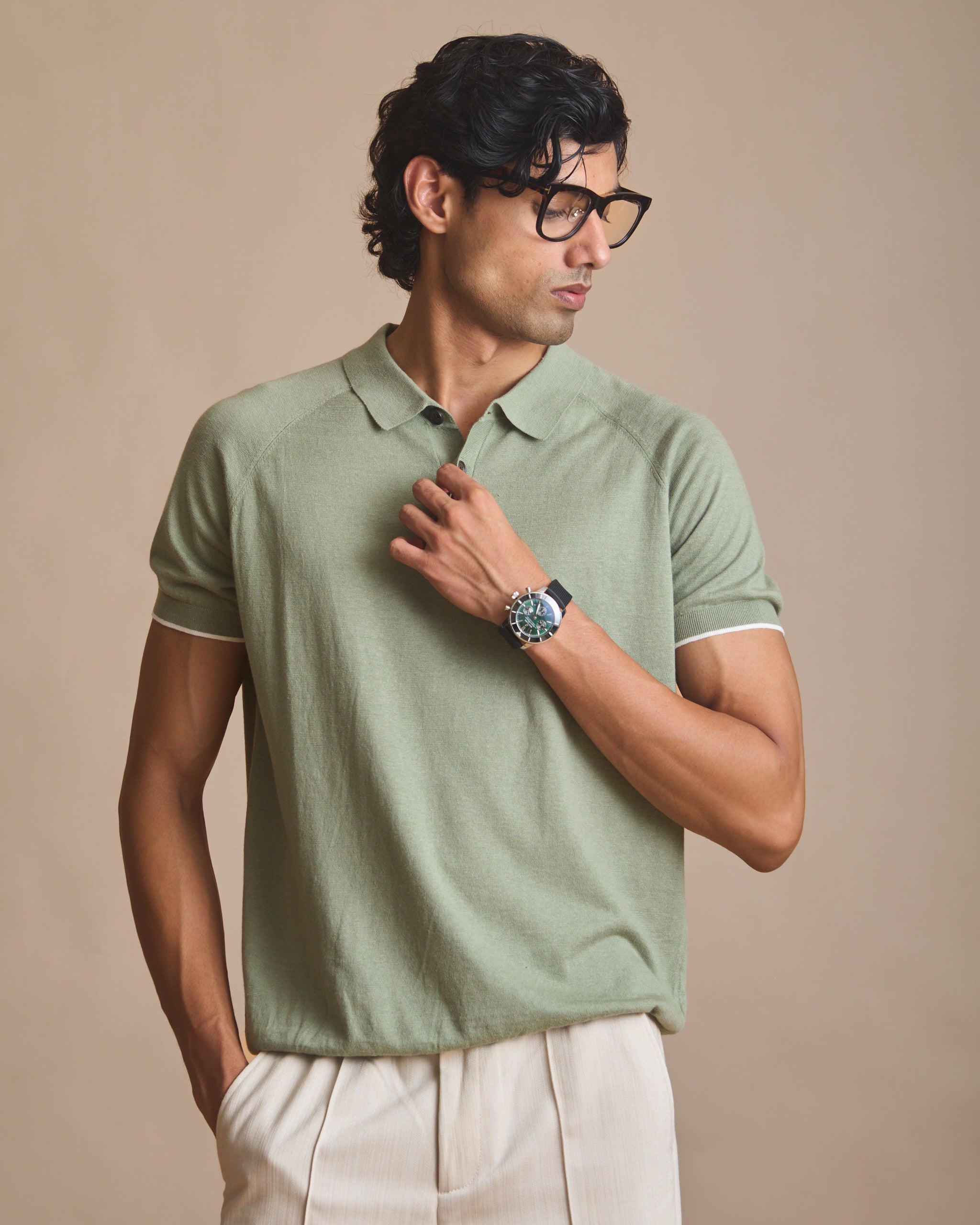 Faded cardamom khadi polo in 45% cotton, 35% European linen, 20% polyester (view 4) | House of 6